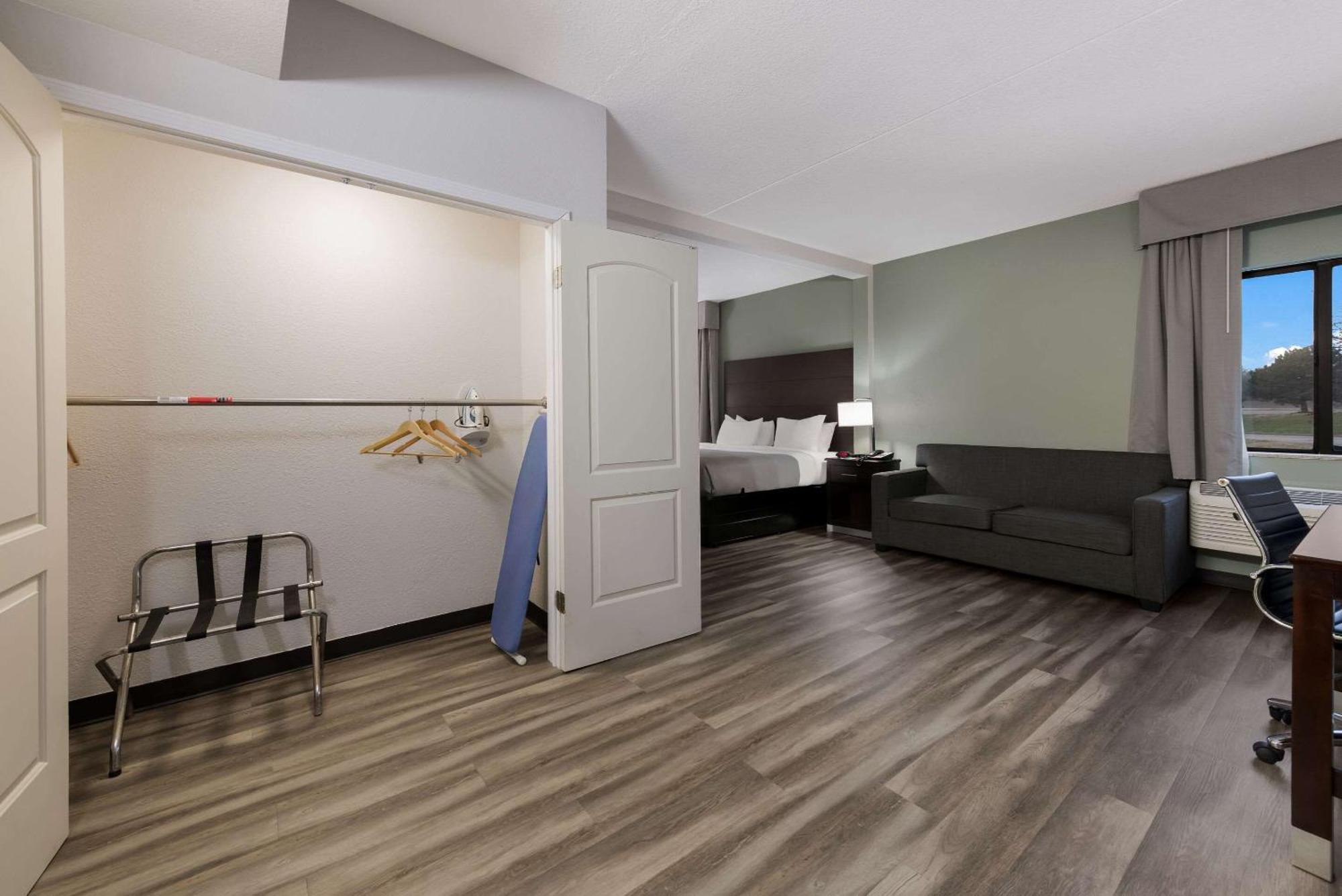 Quality Inn Merriam Kansas City Luaran gambar