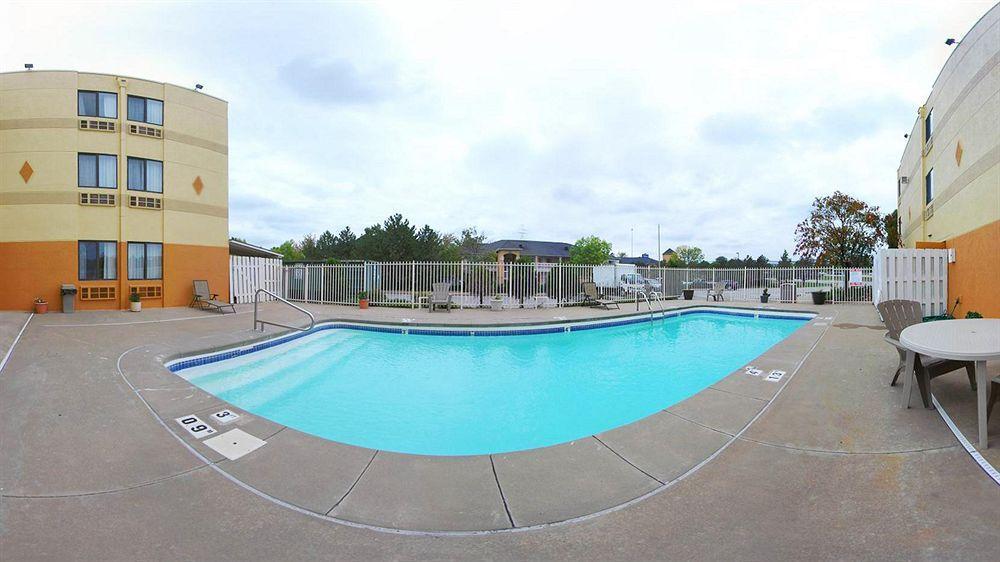 Quality Inn Merriam Kansas City Luaran gambar